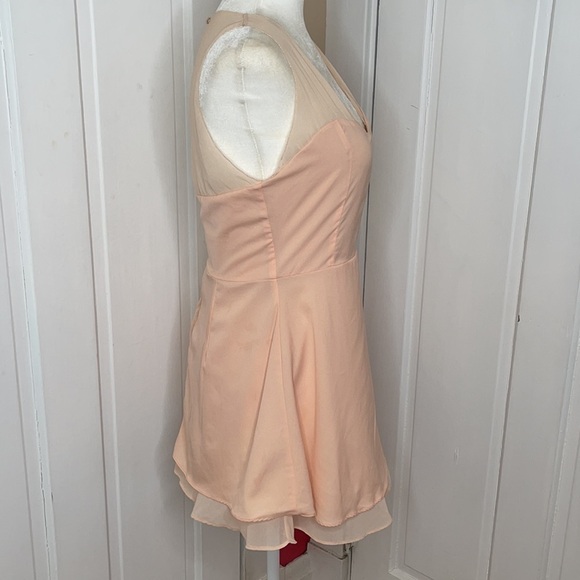 TOBI•DRESS - Picture 4 of 10